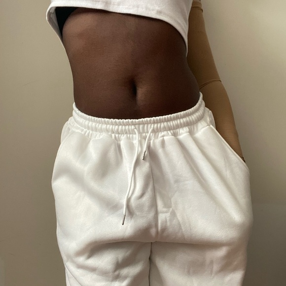 White Y2k joggers - Picture 3 of 4